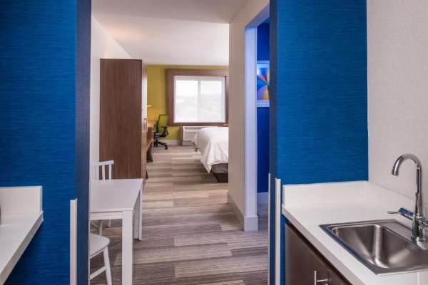 Holiday Inn Express Sierra Vista image 23